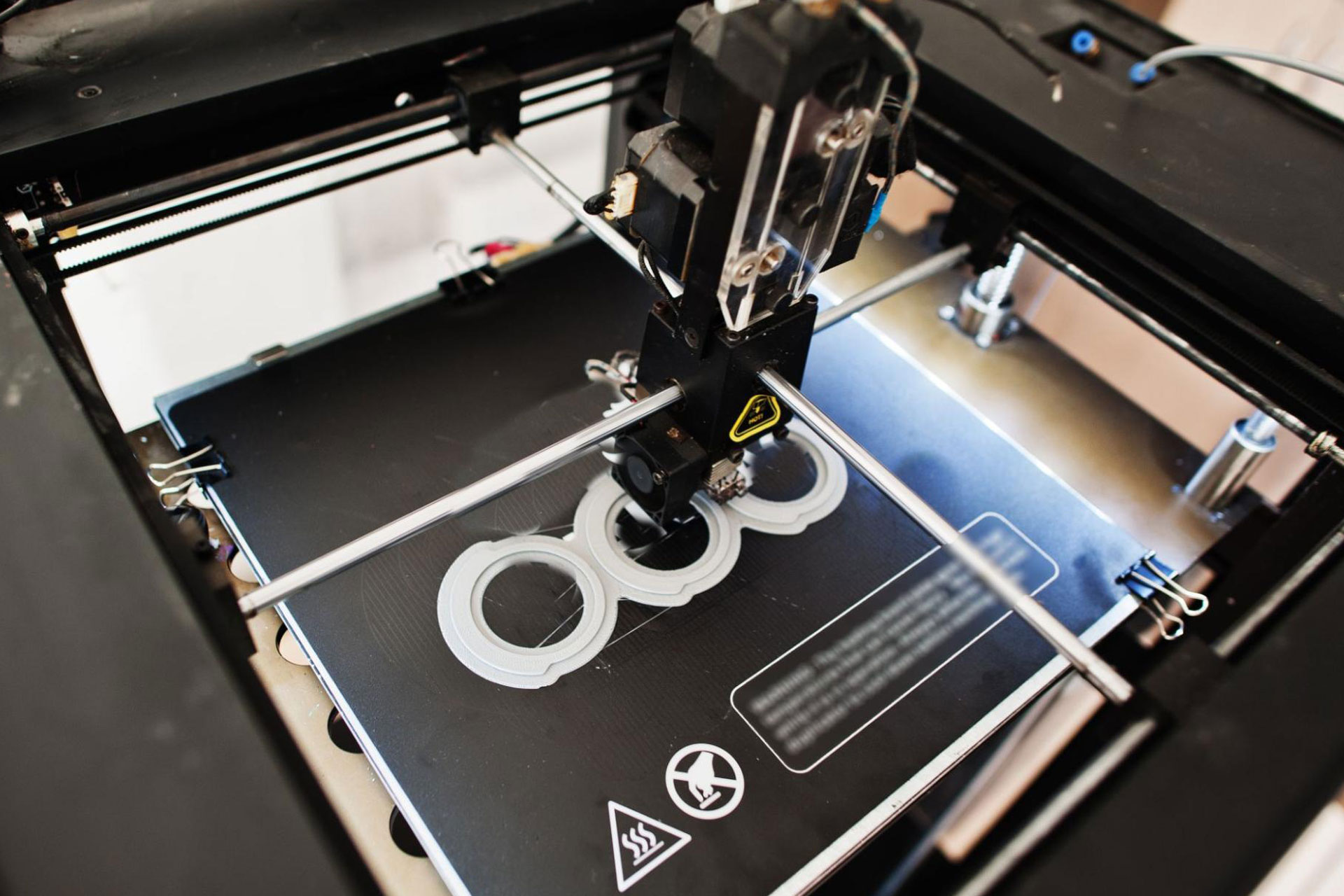 The 7 Industries That Use 3D Printing OmniFab